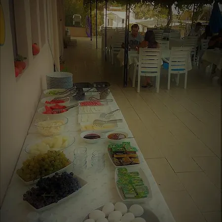 Sun Club باتارا