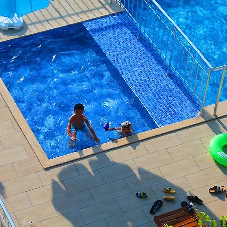 Sun Club فندق