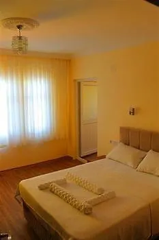 Sun Club Hotell 2*